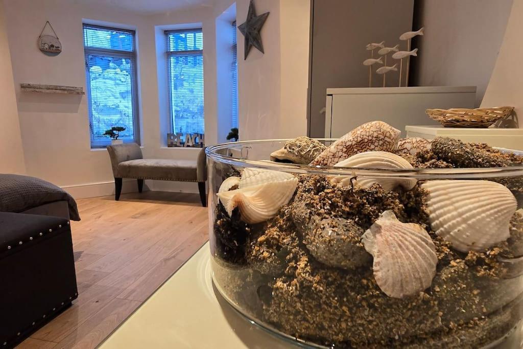 Welcome To The Beach House! Rhôs-on-Sea Buitenkant foto